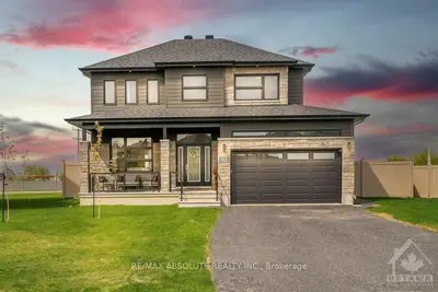 1208 AVIGNON Street, Russell, ON K0A 1W0