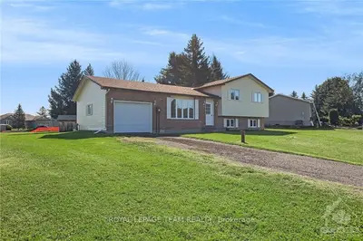 3006 Francis Street, North Dundas, On K0e 1w0