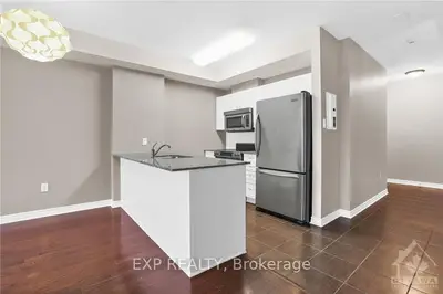 70 LANDRY Street 1005, Vanier and Kingsview Park, ON K1L 0A8