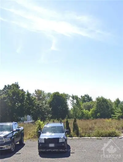 2290-2300 Roger Stevens Drive, Manotick - Kars - Rideau Twp And Area, On K0a 2t0