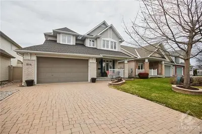 504 OLD CROW Way, Blossom Park - Airport and Area, ON K1T 0A7