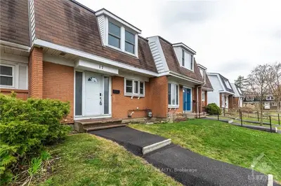 920 DYNES Road 17, Mooneys Bay - Carleton Heights and Area, ON K2C 0G8
