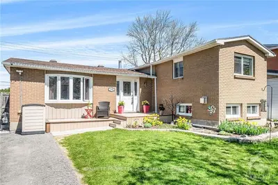 1355 VIKING Drive, Hunt Club - South Keys and Area, ON K1V 7J6