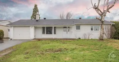 1877 GREENACRE Crescent, Beacon Hill North - South and Area, ON K1J 6S7