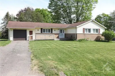 39 ALTA VISTA Drive, Prescott, ON K0E 1T0