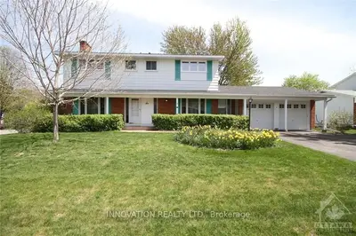 6 LAMBERT Drive, South of Baseline to Knoxdale, ON K2H 5Y4