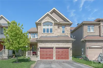 1950 PLAINHILL Drive, Orleans - Cumberland and Area, ON K4A 0G1
