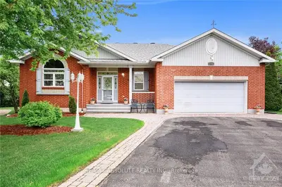 53 WILDERNESS Way, Stittsville - Munster - Richmond, ON K2S 2E3