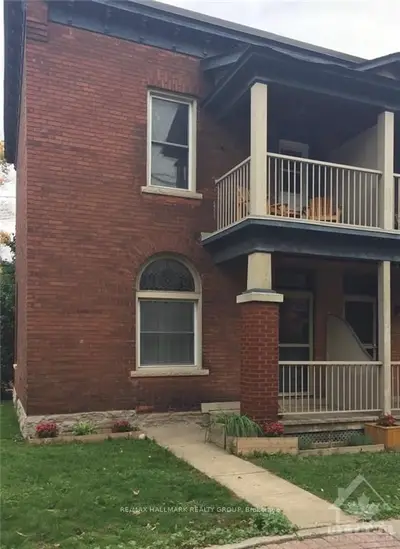 371 Lyon Street N, Ottawa Centre, On K1r 5w9