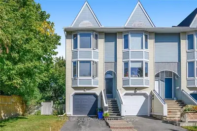 321 Gardner Street, Vanier And Kingsview Park, On K1l 8k6