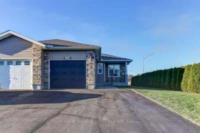 124 Elk Street, Renfrew, On K7v 0a1