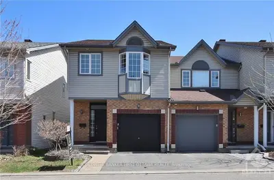42 SIENNA, Alta Vista and Area, ON K1G 6L9