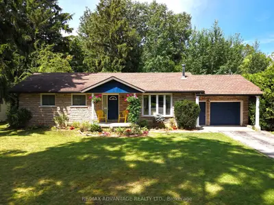 Detached in Bluewater