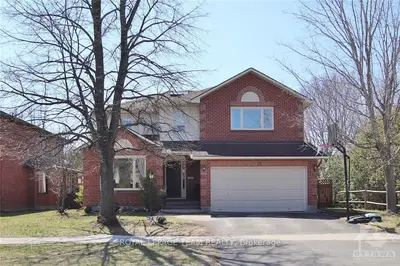 24 BEECHFERN Drive, Stittsville - Munster - Richmond, ON K2S 1E3
