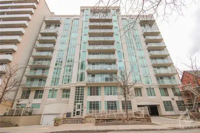 138 SOMERSET Street 1111, Ottawa Centre, ON K2P 0A3