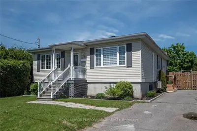 421 LAFLECHE Road, Hawkesbury, ON K6A 1M8