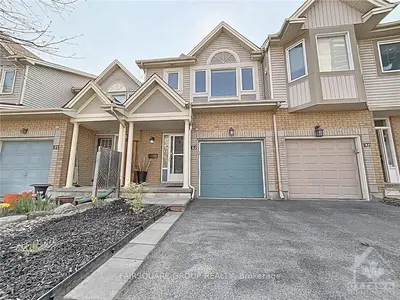 105 CORSICA, Alta Vista and Area, ON K1G 5Y1