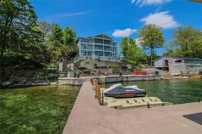 1241 COUNTY RD 2 Road, Leeds and the Thousand Islands, ON K6V 5T3