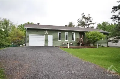 8097 LAURIE Lane, Greely - Metcalfe - Osgoode - Vernon and Area, ON K0A 2P0