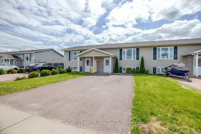 39 RENFREW Street, Petawawa, ON K8H 0A6