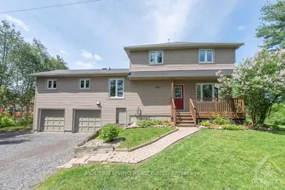 2400 8TH LINE Road, Greely - Metcalfe - Osgoode - Vernon and Area, ON K0A 2P0