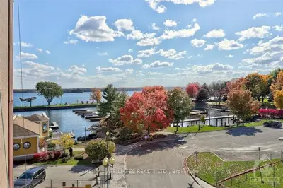 3 Apple Street 407, Brockville, On K6v 4x5