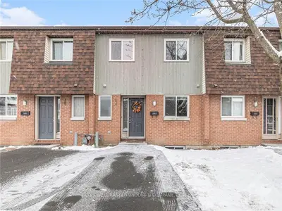 3183 Olympic Way, Blossom Park - Airport And Area, On K1t 1y9