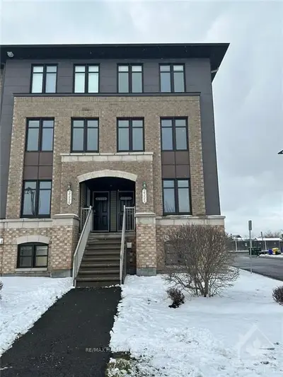 2350 ESPRIT Drive, Orleans - Cumberland and Area, ON K4A 0T4