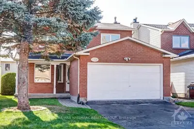 1578 Champneuf Drive, Orleans - Convent Glen And Area, On K1c 6b4