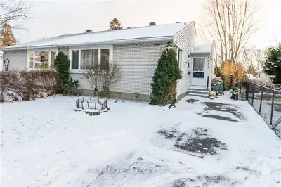 1332 Lotus Street, Cyrville - Carson Grove - Pineview, On K1j 8a8
