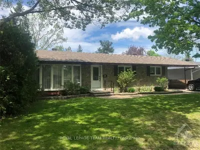 955 SHAMIR Avenue, Elmvale Acres and Area, ON K1G 2T1
