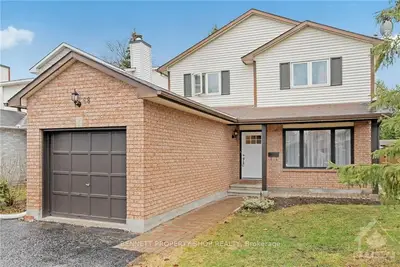 68 VICTOR Street, Stittsville - Munster - Richmond, ON K2S 1H8
