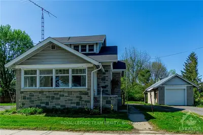 10633 MAIN Street, North Dundas, ON K0E 1W0