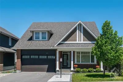 303 HUNTSVILLE Drive, Kanata, ON K2T 0H4