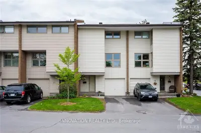 27 CARMICHAEL Court, Kanata, ON K2K 1K2