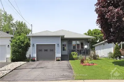 109 BARCLAY Street, Carleton Place, ON K7C 4N3
