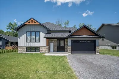 51 BEECH Street, South Stormont, ON K0C 1M0