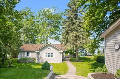 78 PEGG Road, Rideau Lakes, ON K0G 1L0