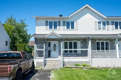 422 DESJARDINS Street, Hawkesbury, ON K6A 3L9