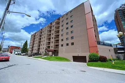 3 APPLE Street 610, Brockville, ON K6V 4X5