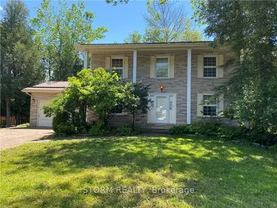 2 WILDWOOD Drive, South Stormont, ON K0C 1M0