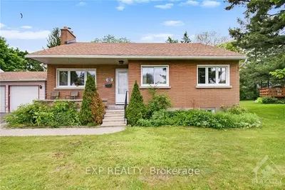 29 MOWAT Street, Beacon Hill North - South and Area, ON K1J 6R1