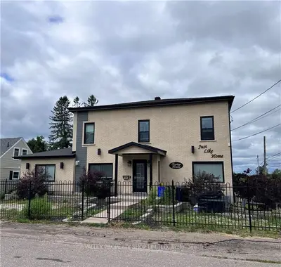 482 CENTRE Street, Pembroke, ON K8A 1K1