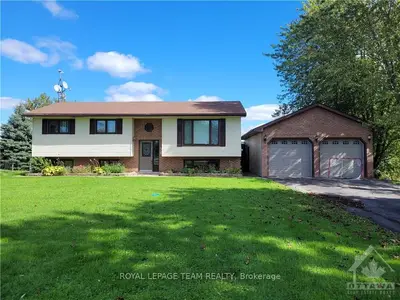 11884 COUNTY 18 Road, South Dundas, ON K0C 2H0