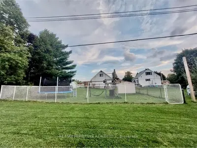 295 Morris Street, Pembroke, On K8a 2l4