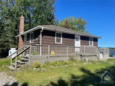 47 Mundts Bay Lane, North Algona Wilberforce, On K0j 1x0