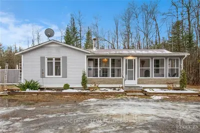 690 Monkman Road, North Grenville, On K0g 1n0