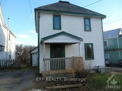 142 Dalkeith Street, Mississippi Mills, On K0a 2x0