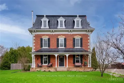 1499 COUNTY ROAD 2 Road, Front of Yonge, ON K0E 1R0