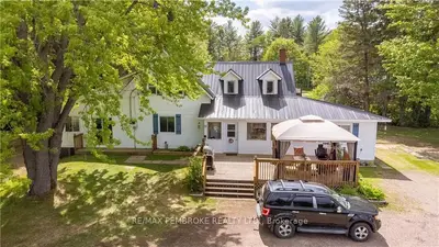 98 Barron Canyon Road, Petawawa, On K8a 6w7